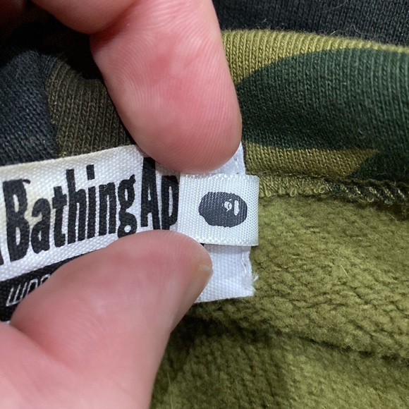 Bape Shark Zip Up Hoodie 1st Camo - Picture 8 of 10